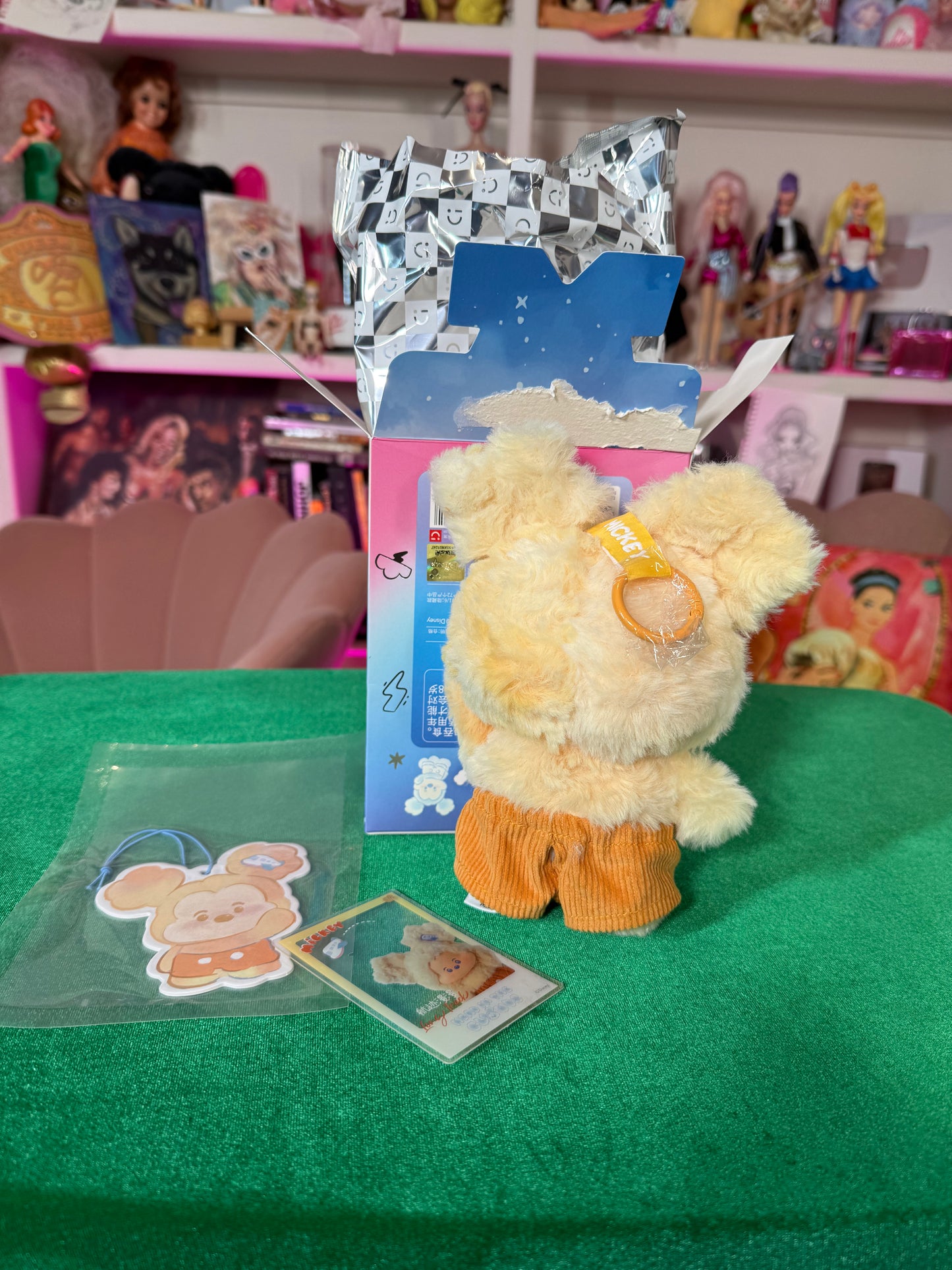 CONFIRMED HEAD IN THE CLOUDS (LONG TRACK)