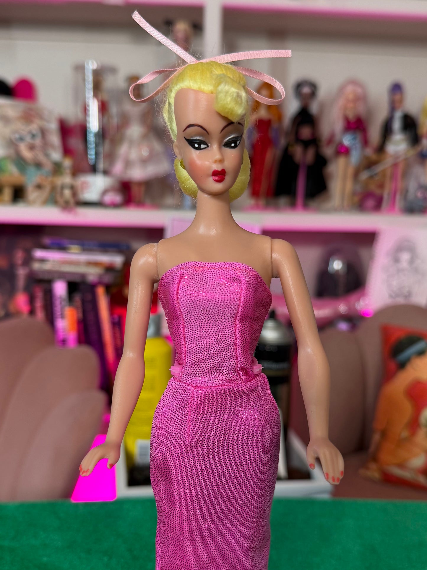 (MISTY DOLL (LEMON) CLASSIQUE BODY) PRETTY IN PINK COLLECTION