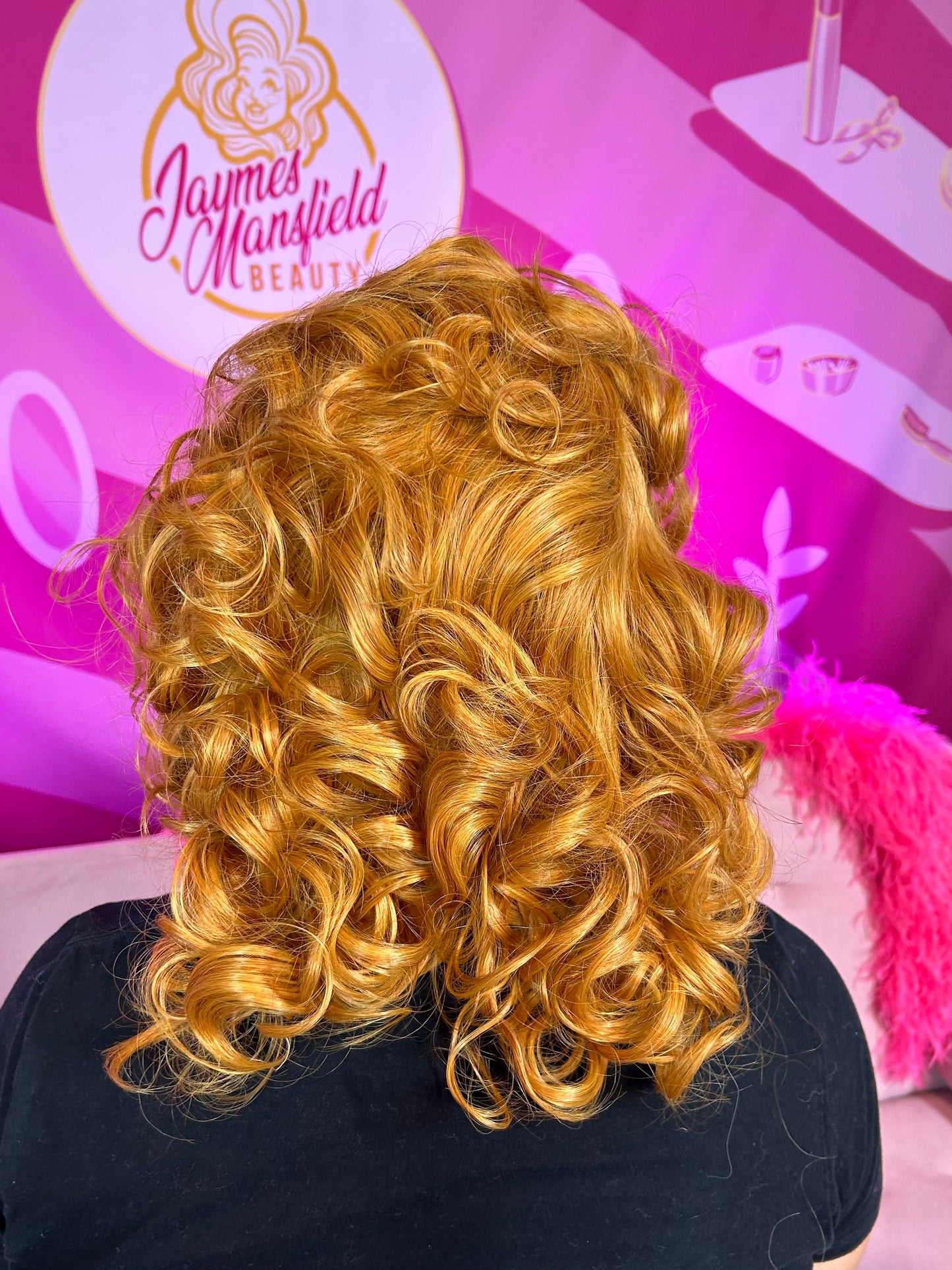 STARLET BROWN PREMIUM WIG (LARGE CAP)