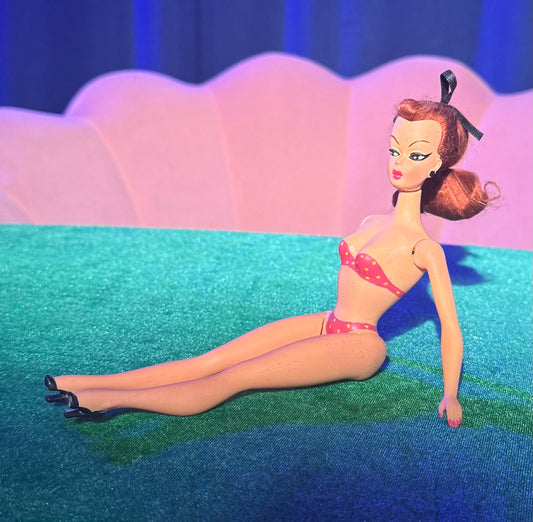 LIL' MISS BEACH BUNNYDOLL VINTAGE TREASURES COLLECTION (9 INCH DOLL)