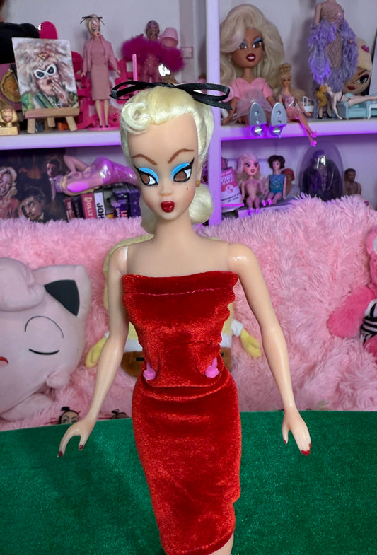 VAVA VOOM DOLL (BLONDE) CLASSIC COLLECTION