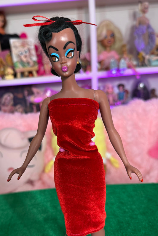 VAVA VOOM DOLL (BRUNETTE) PINUP PRO COLLECTION