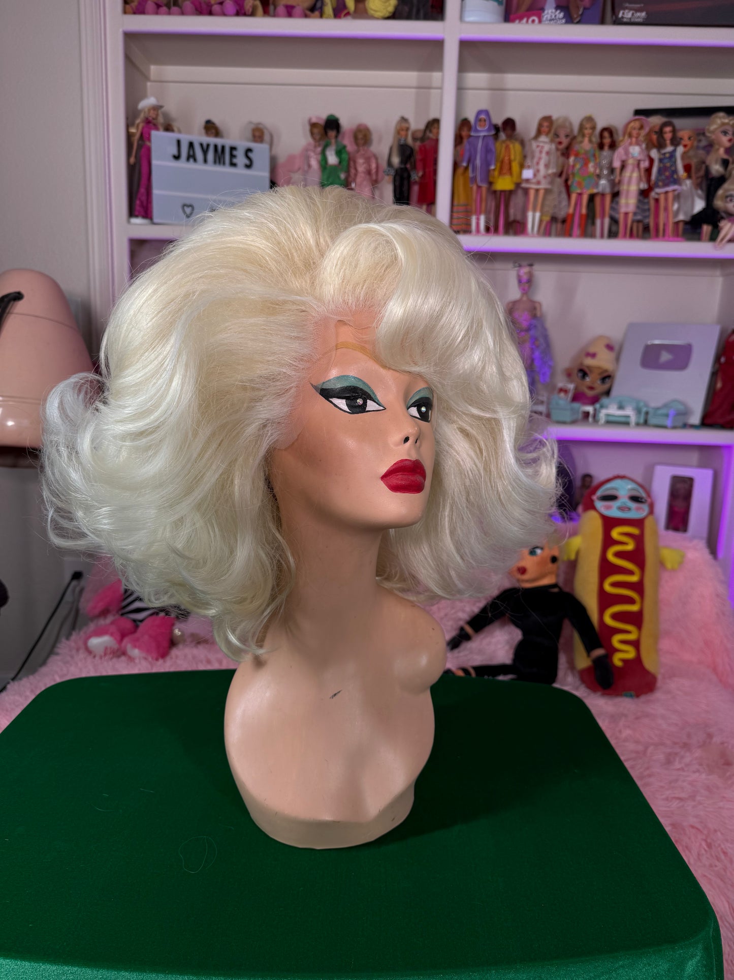 AS SEEN ON YOUTUBE: JAYNE CIRCA 1964