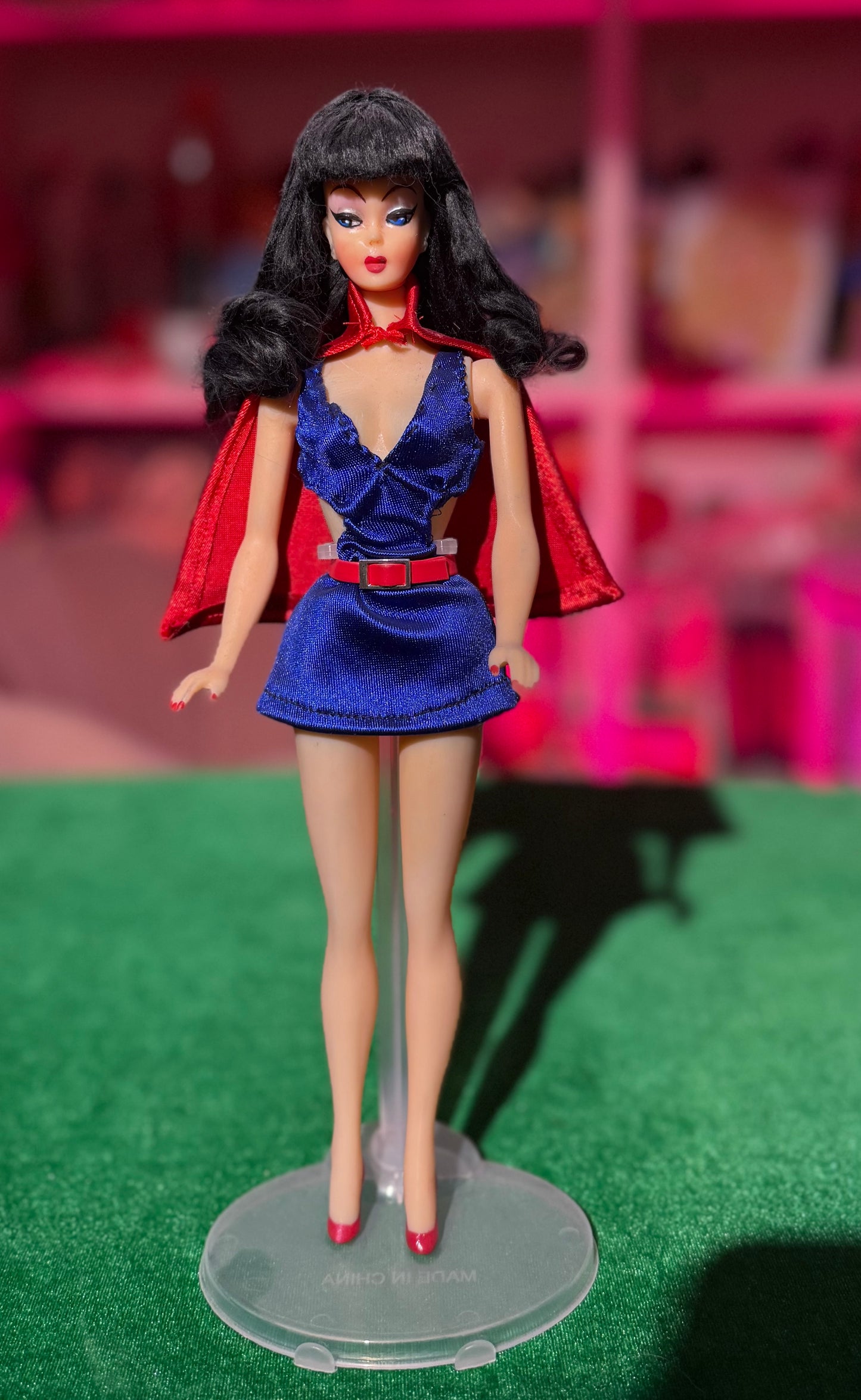 IJJOK: PHANTOM LADY