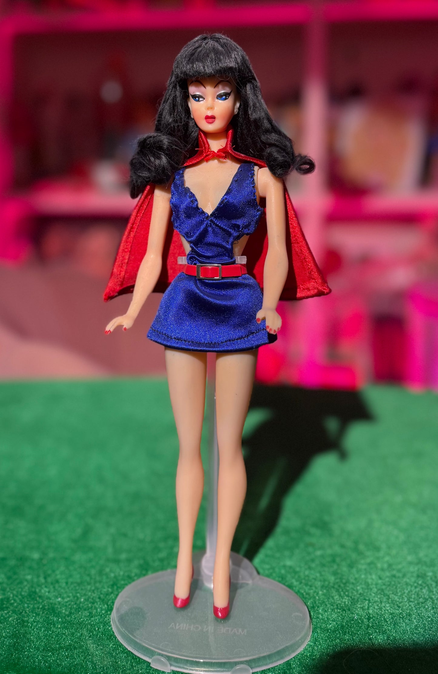 IJJOK: PHANTOM LADY