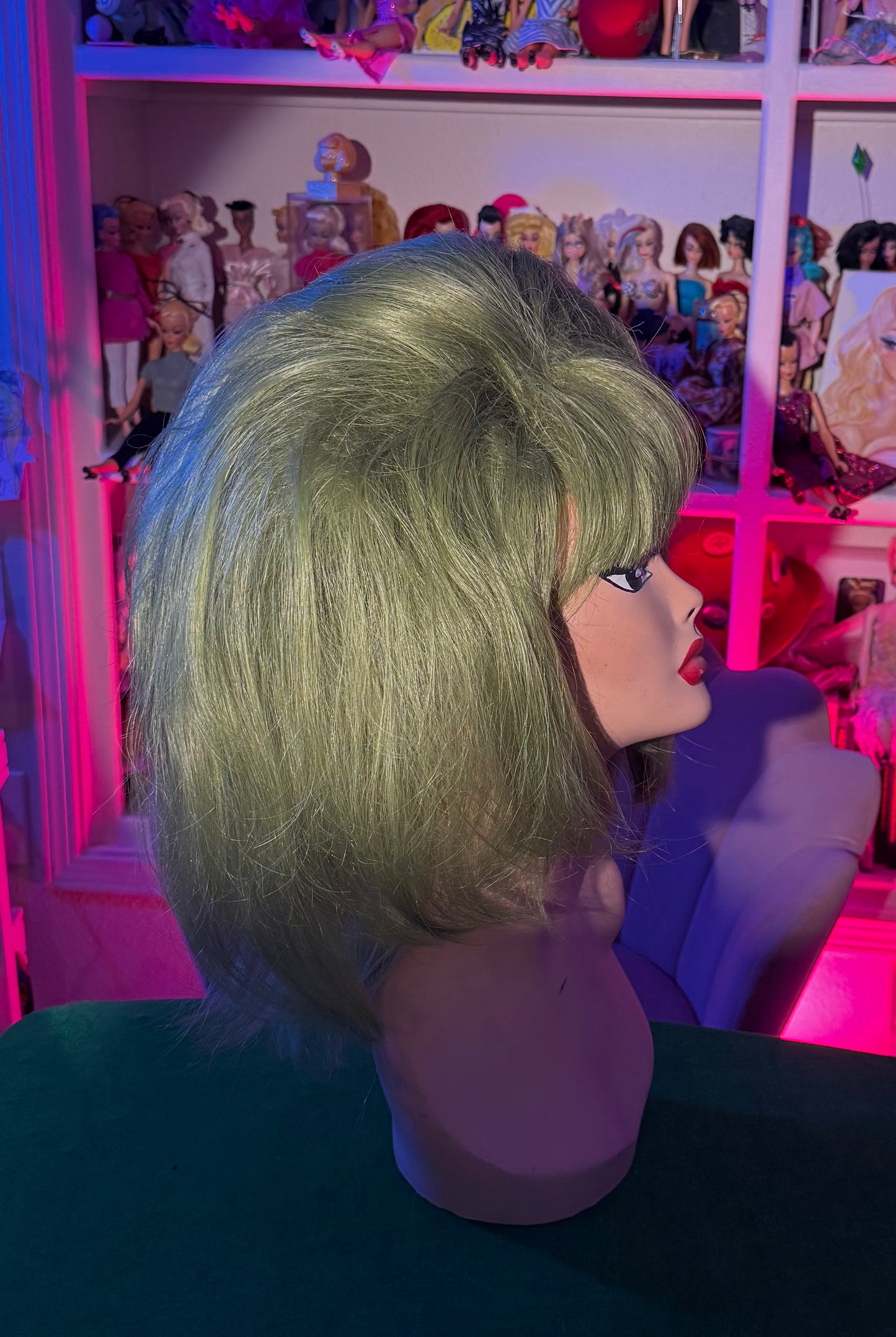 AS SEEN ON YOUTUBE: SWAMP TALK(HARD FRONT WIG)