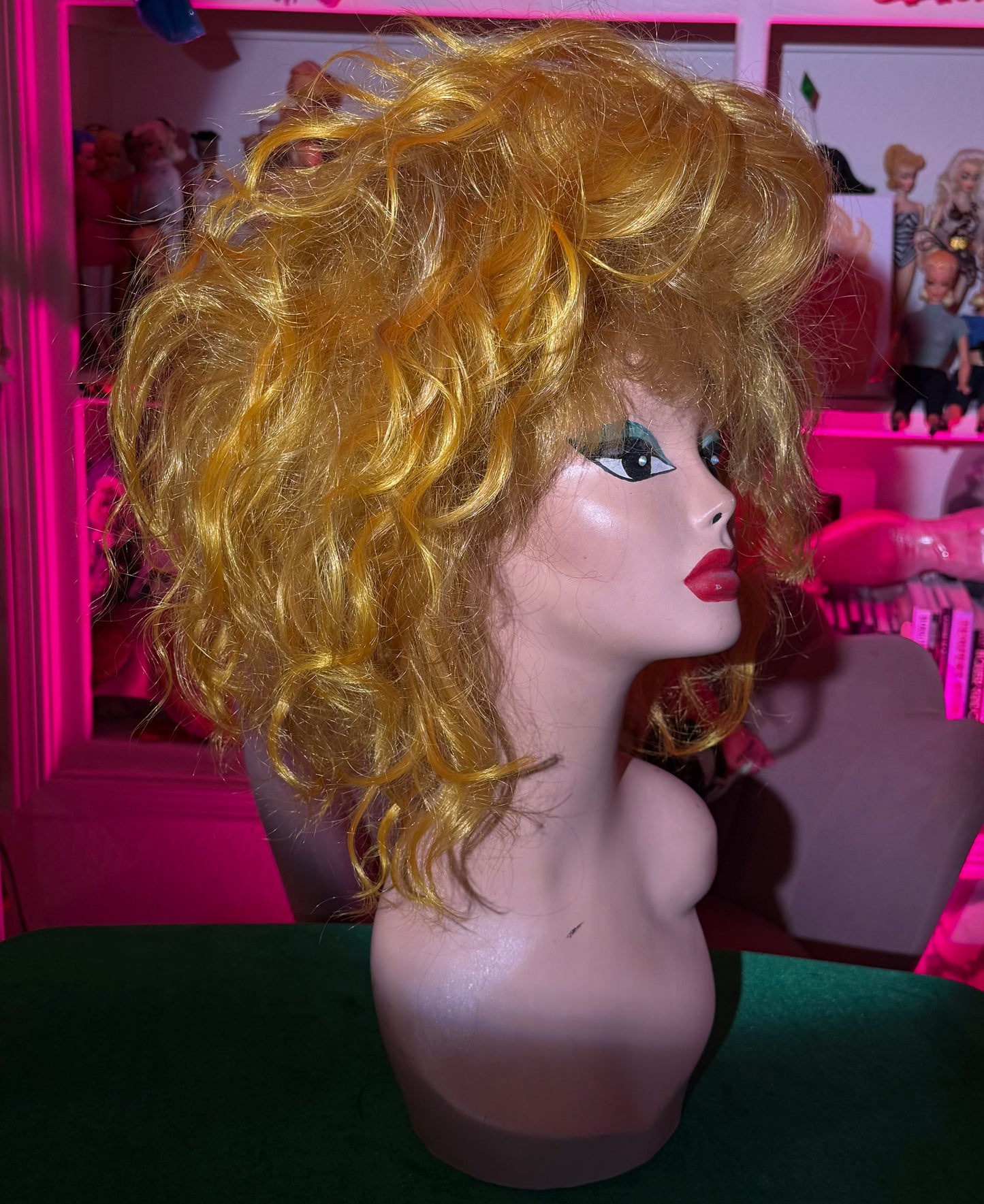AS SEEN ON YOUTUBE: GOLDIE GAL(HARD FRONT WIG)
