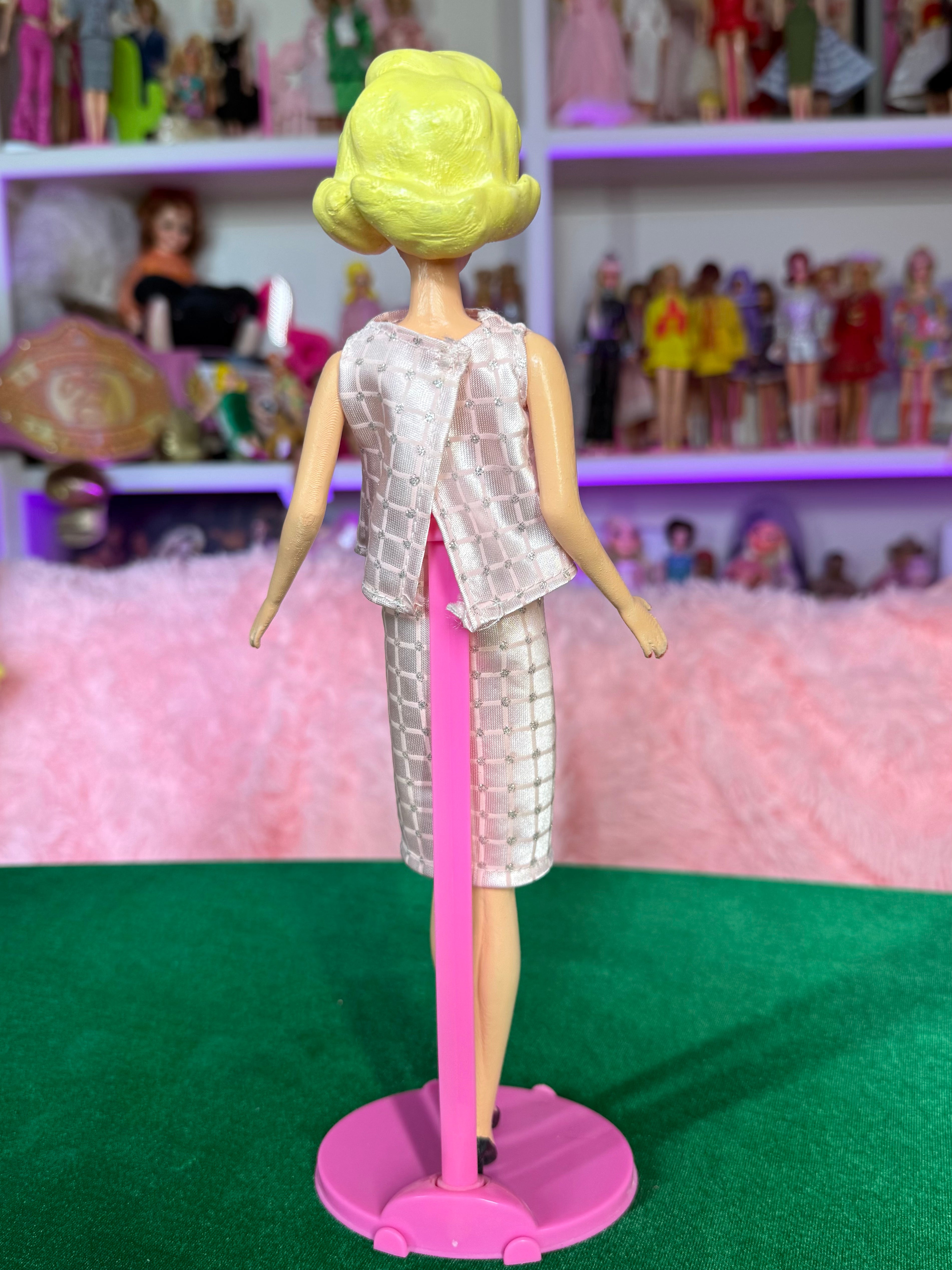 VA VA VOOM DOLL(MONROE BLONDE)