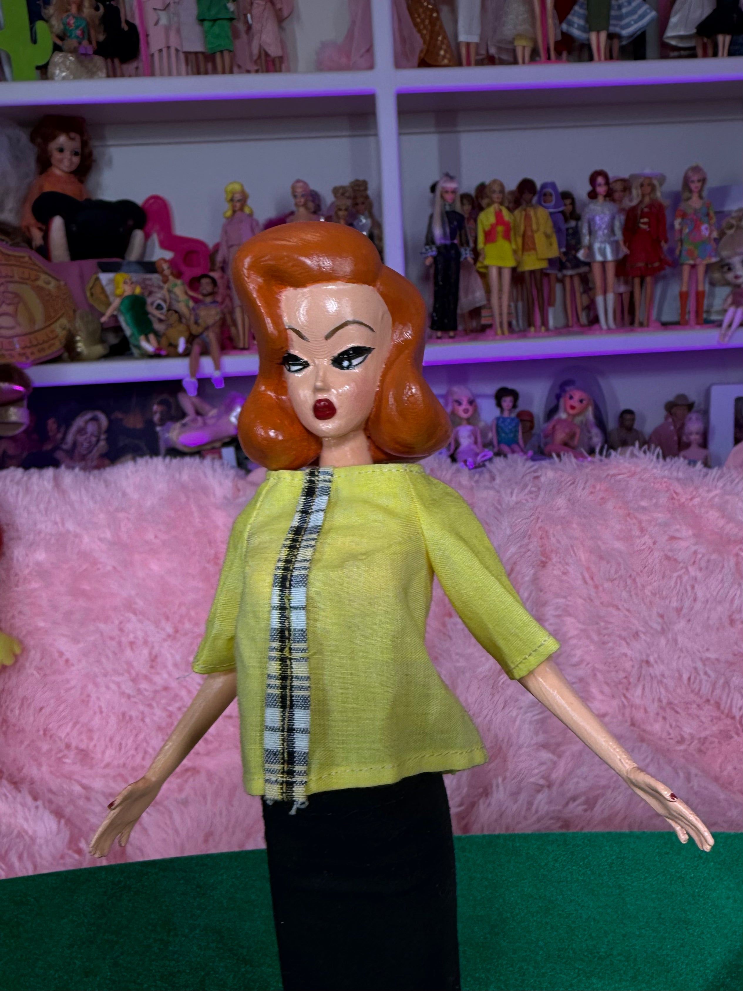 VA VA VOOM DOLL(PAGEBOY REDHEAD)