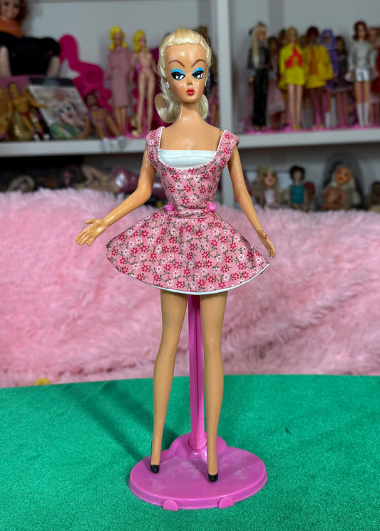 BEAUTY QUEEN DOLL (MOHAIR PONYTAIL BLONDE)