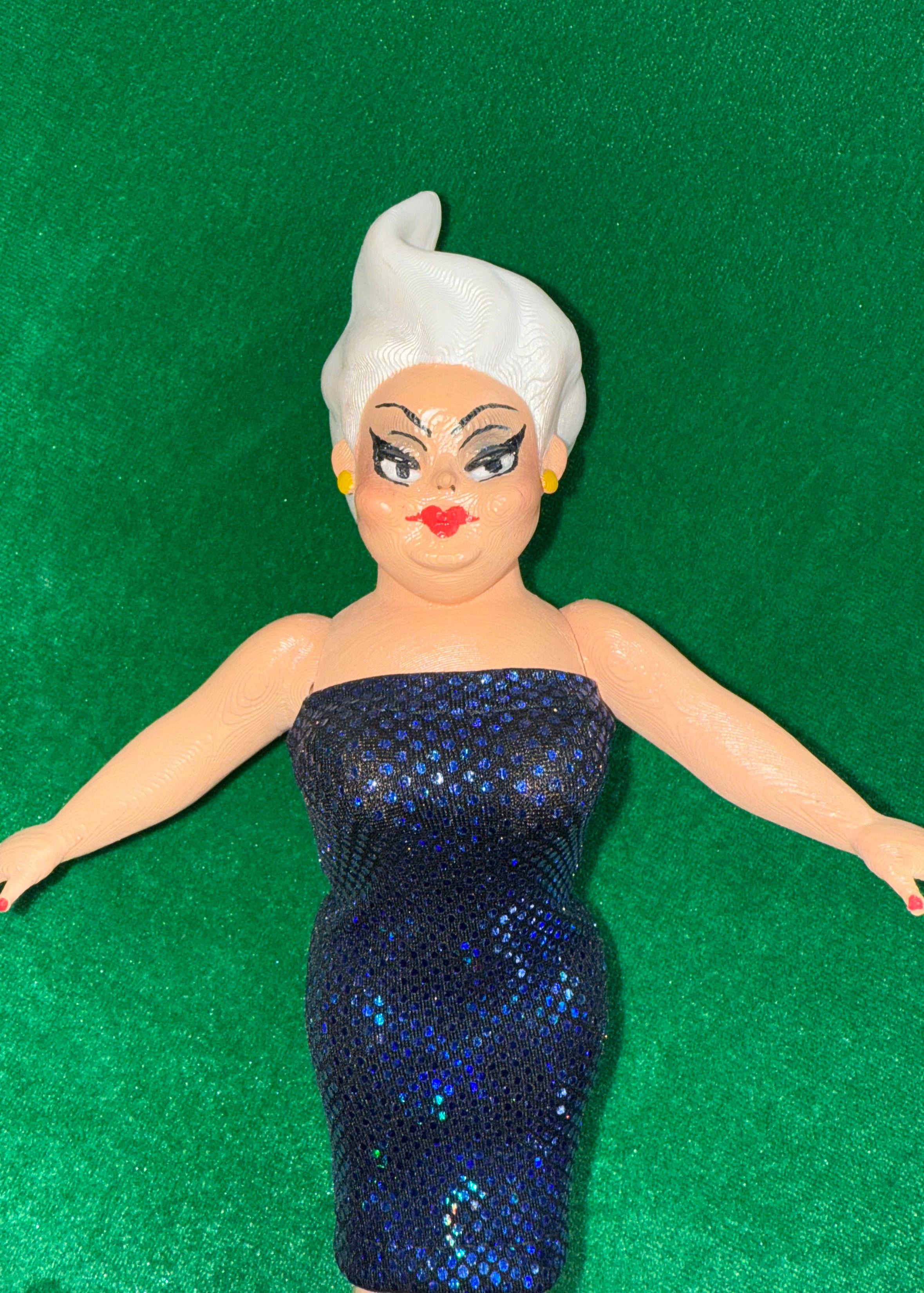 HOT MANDY DOLL (DIVINE)
