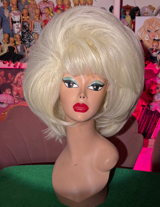 AS SEEN ON YOUTUBE: TAPERED BOB