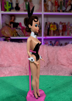 HUNNY BUNNY (BRUNETTE PONYTAIL)