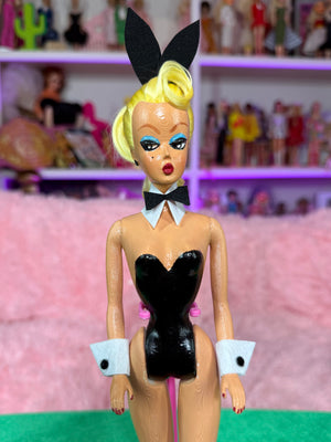 HUNNY BUNNY (LEMON BLONDE PONYTAIL)