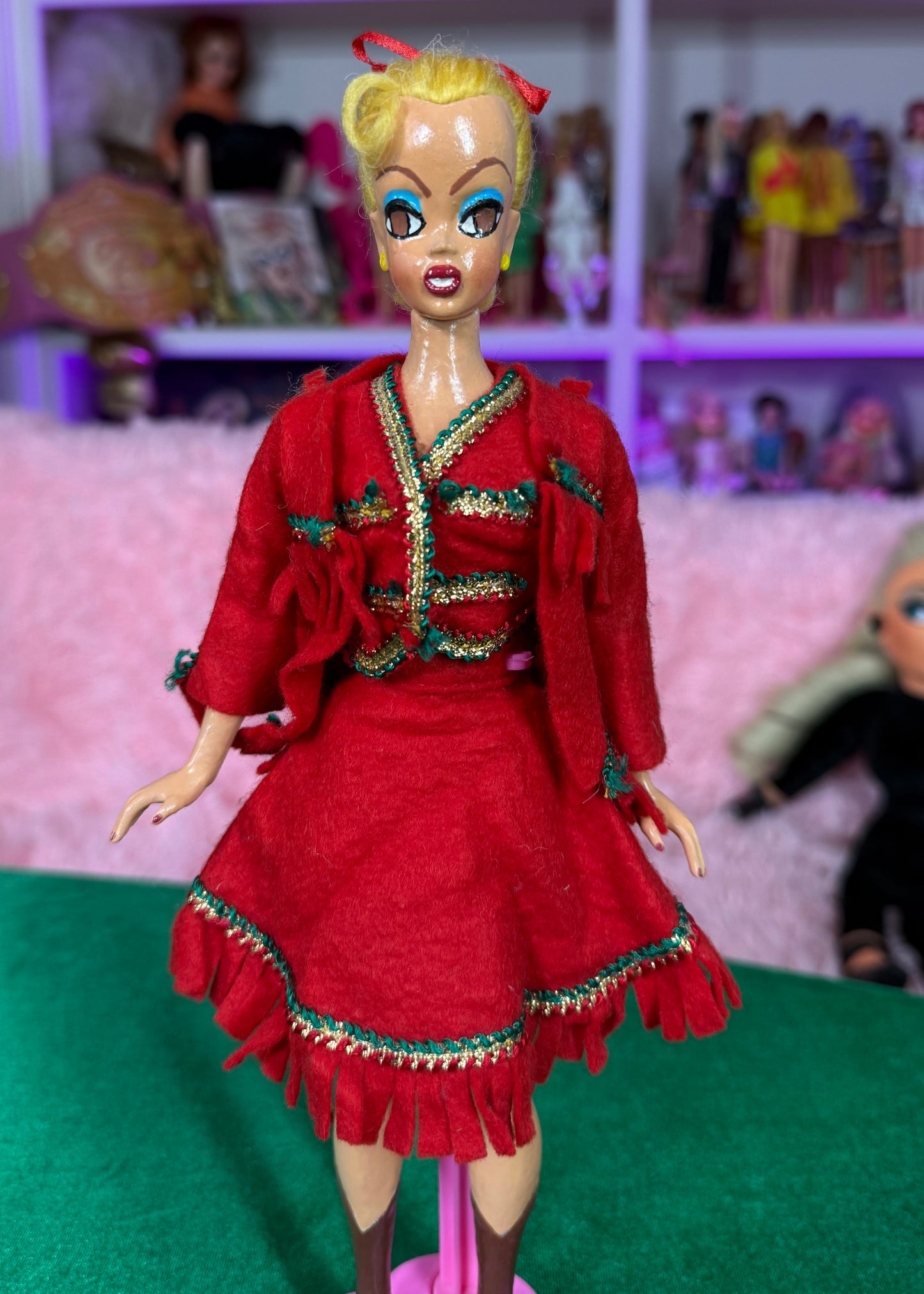 VAVA VOOM DOLL (12 INCH GOLD PONYTAIL)