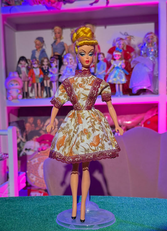 VAVA VOOM DOLL MODERN VINTAGE COLLECTION