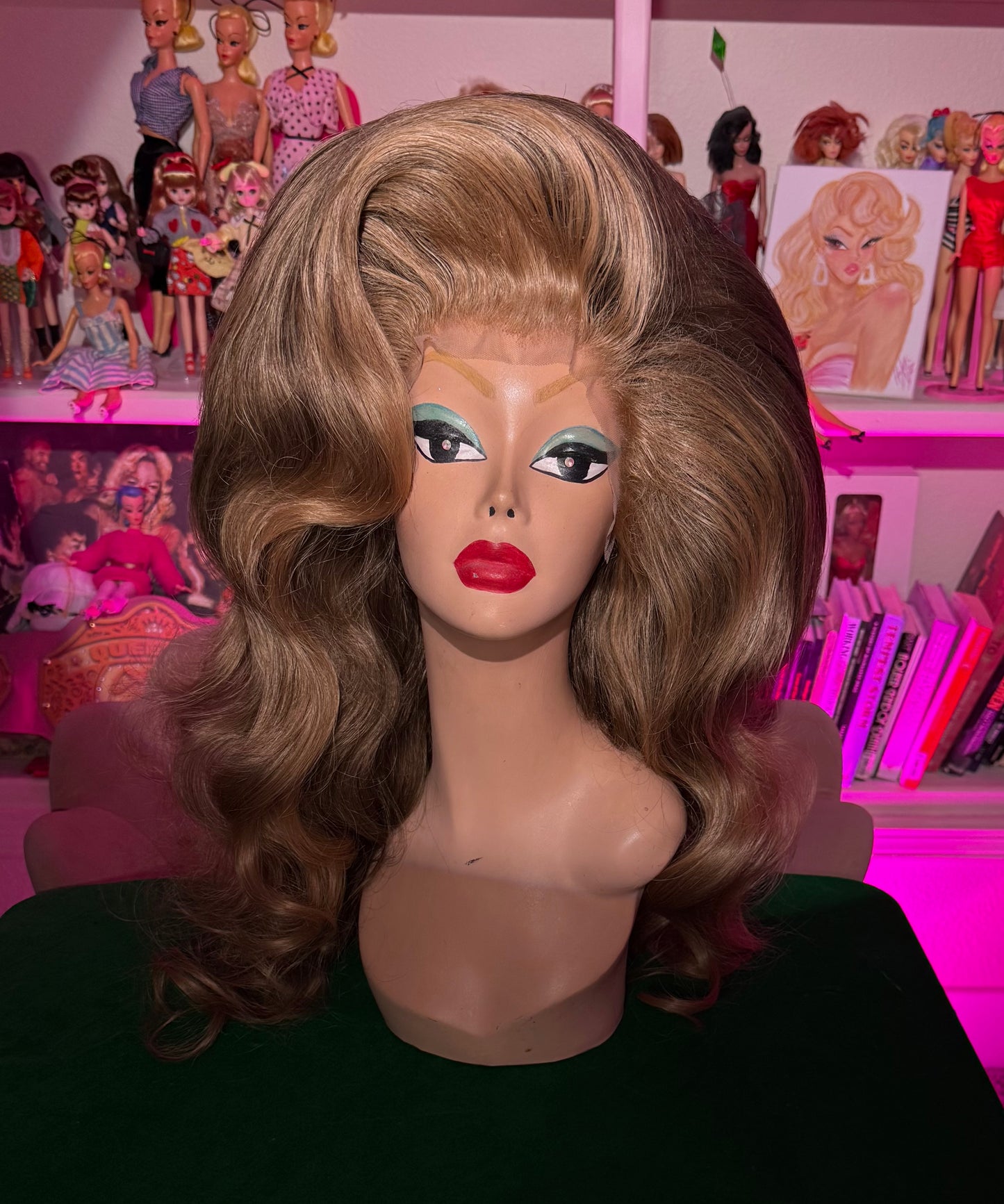 AS SEEN ON YOUTUBE: BRUNETTE BLOWOUT