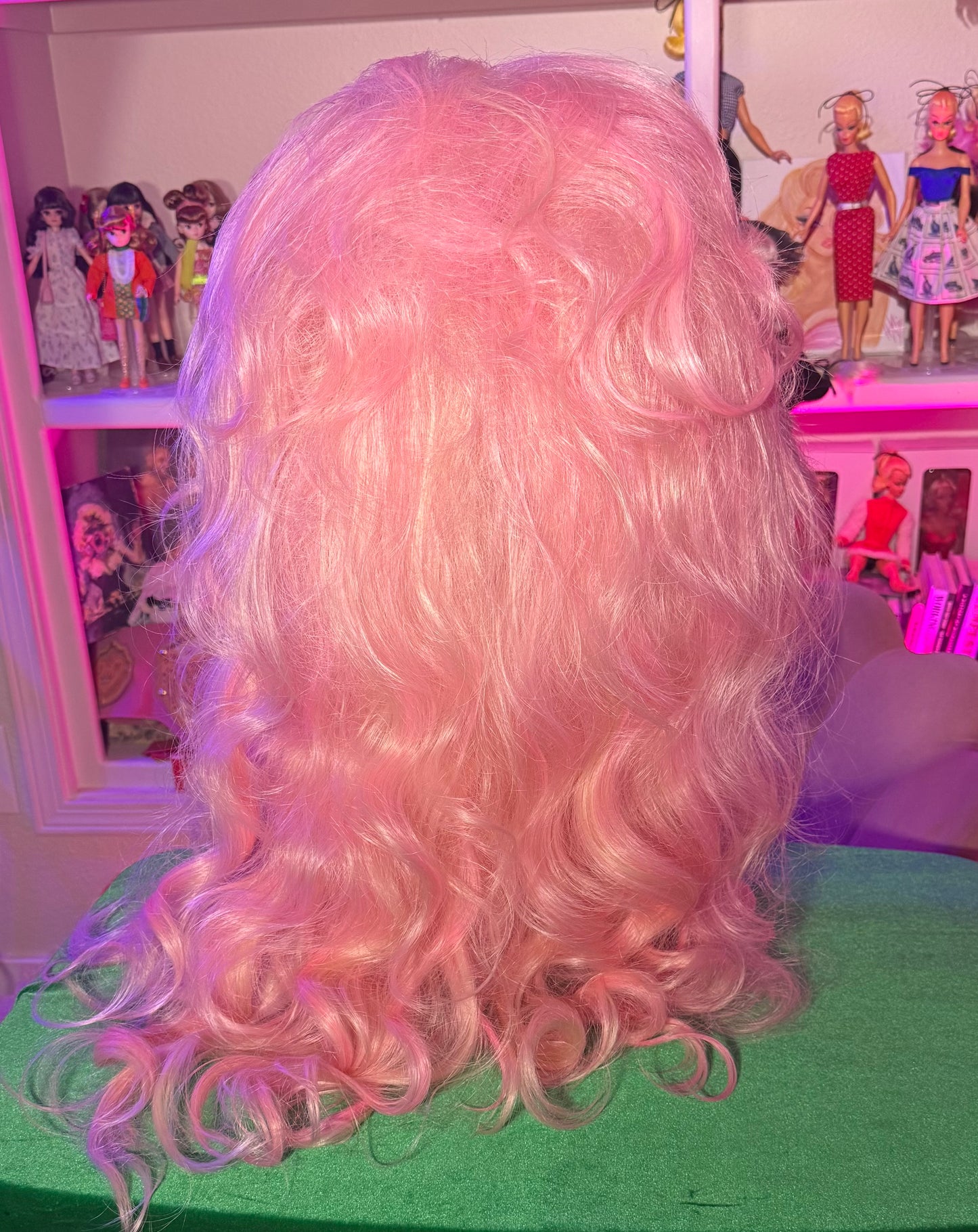 AS SEEN ON YOUTUBE:HALOGLAM!