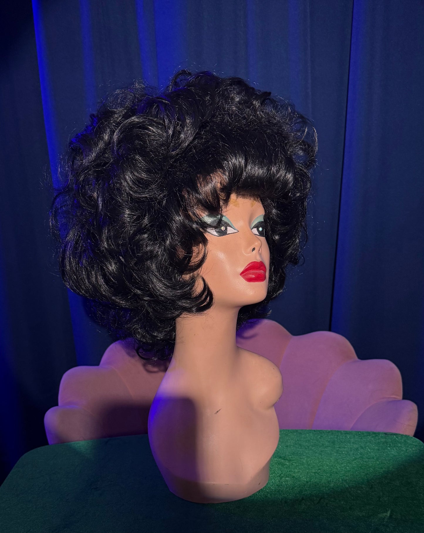 AS SEEN ON YOUTUBE: SWEET TRANSVESTITE