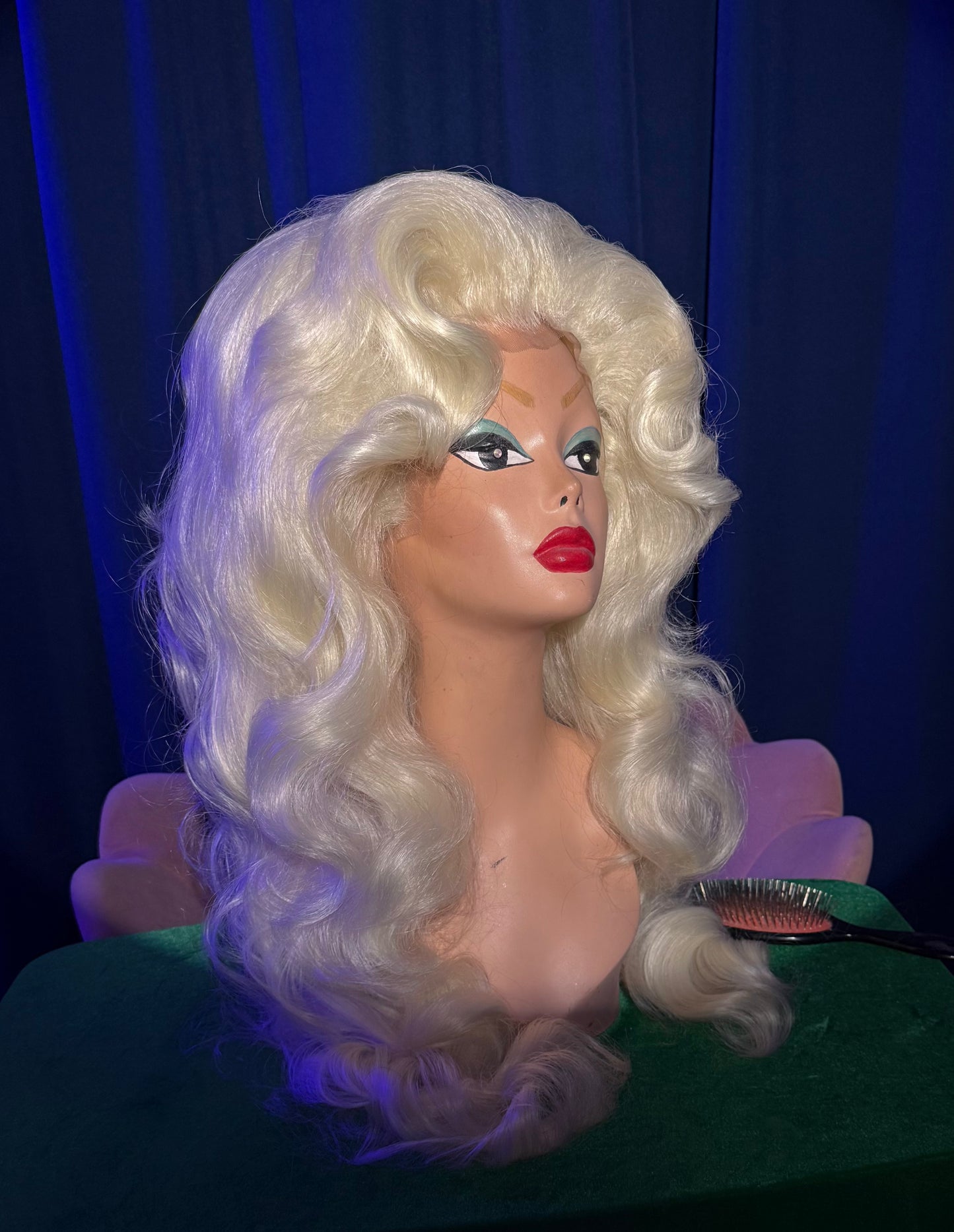 AS SEEN ON YOUTUBE: 70s DOLLY