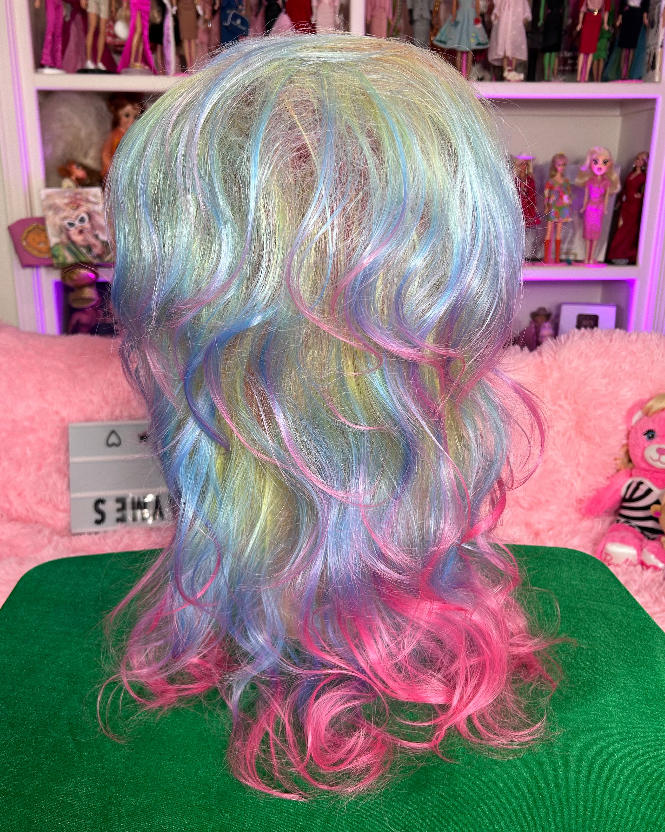 AS SEEN ON YOUTUBE: RAINBOW ROCKIN'