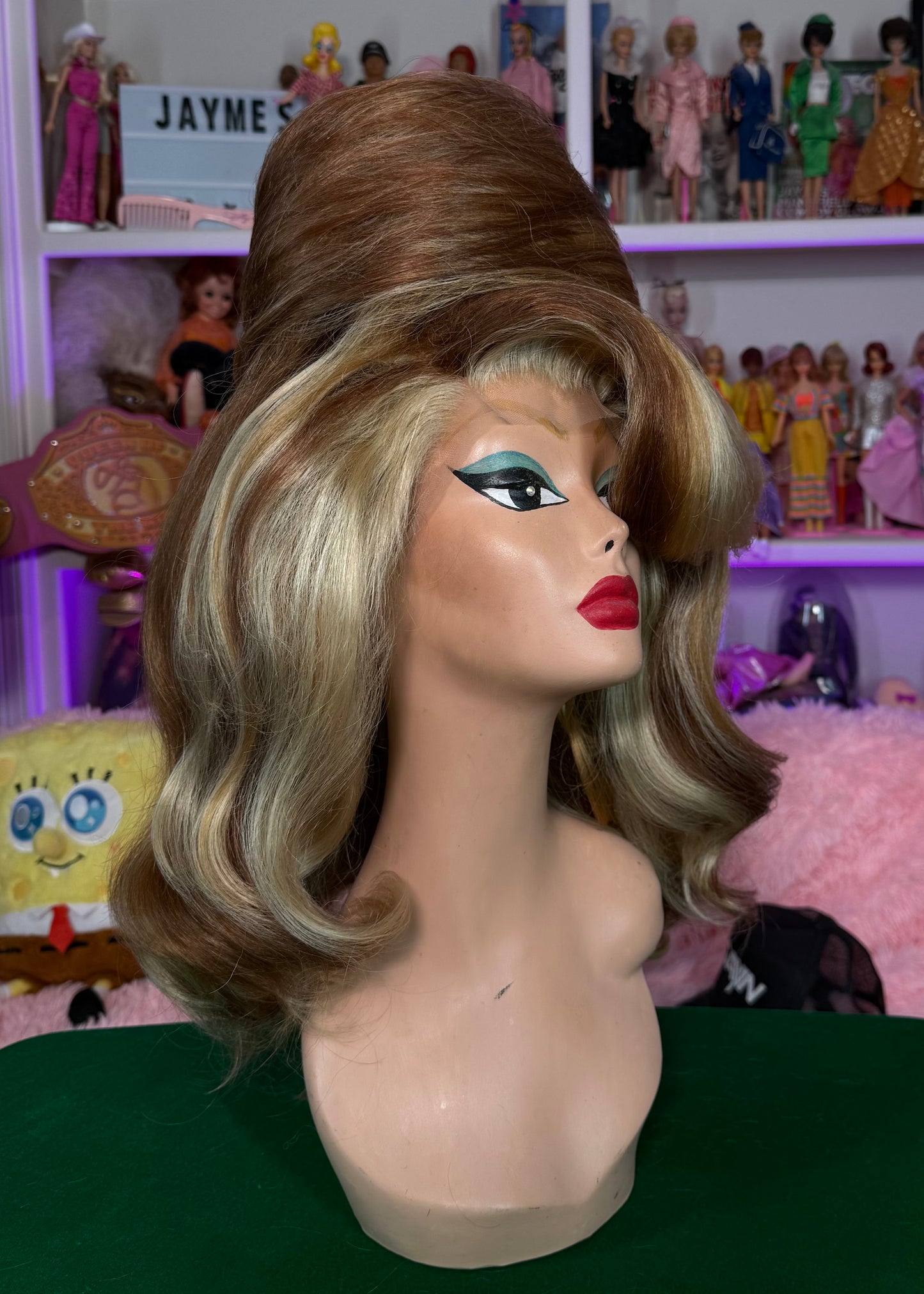 AS SEEN ON YOUTUBE: SWEET BEEHIVE
