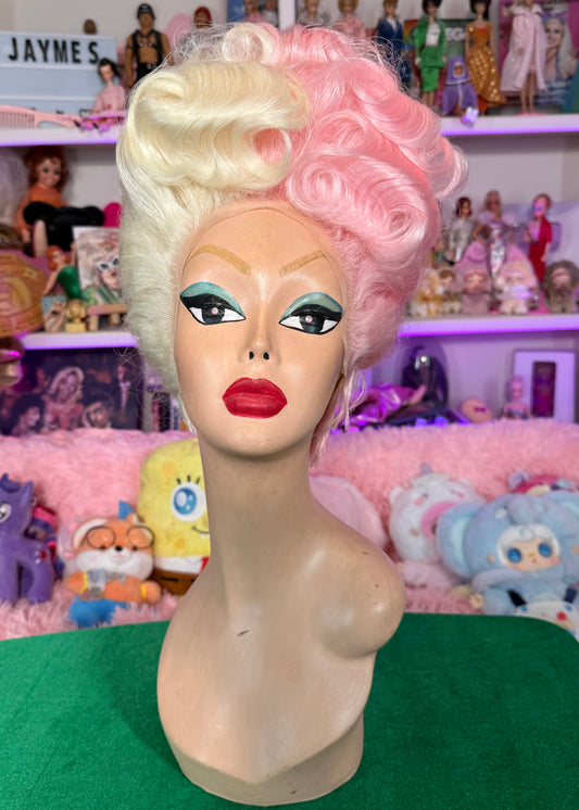 AS SEEN ON YOUTUBE: PINK AND BLONDE BEAUTY