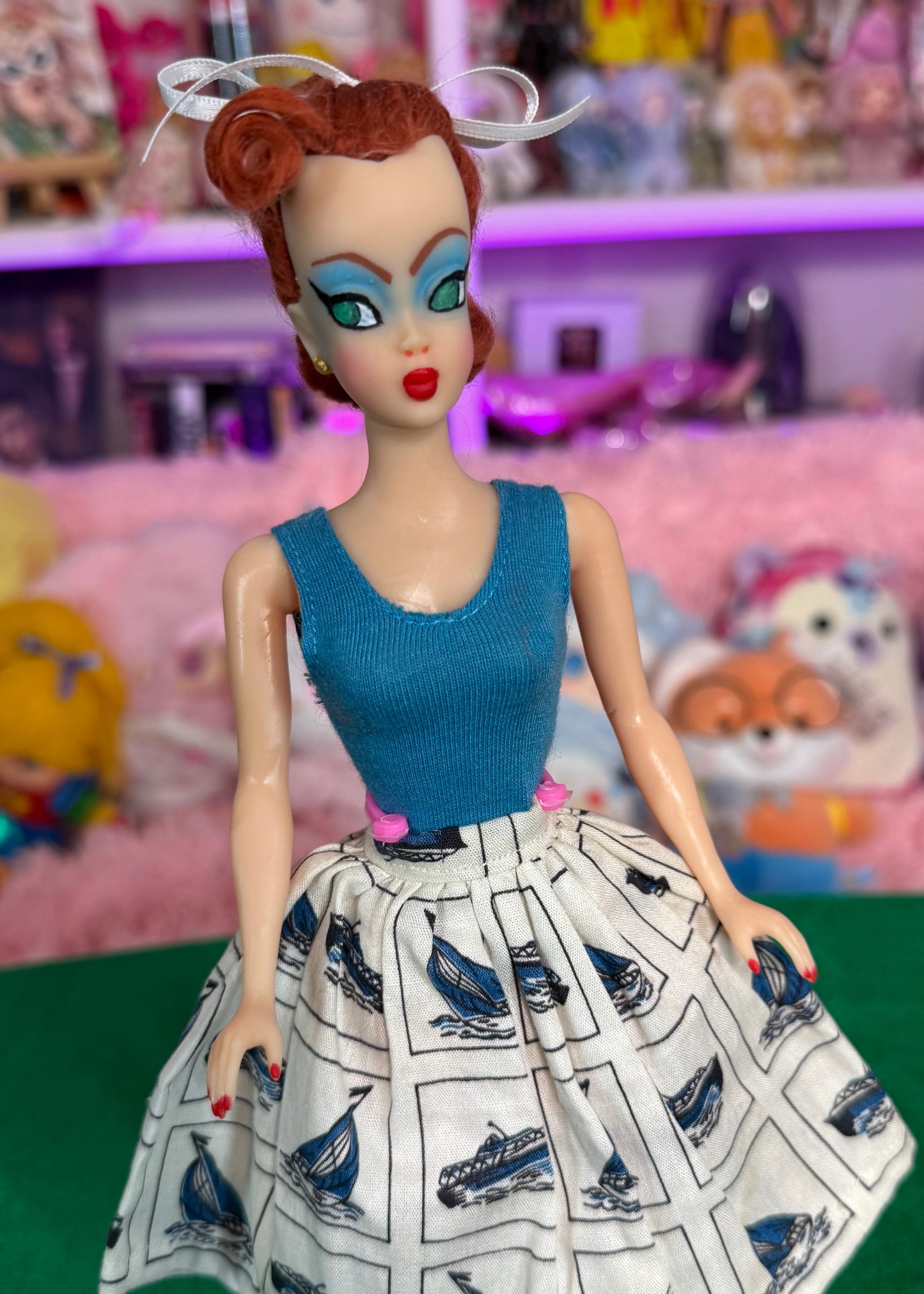 VAVA VOOM DOLL (AUBURN) PINUP PRO COLLECTION