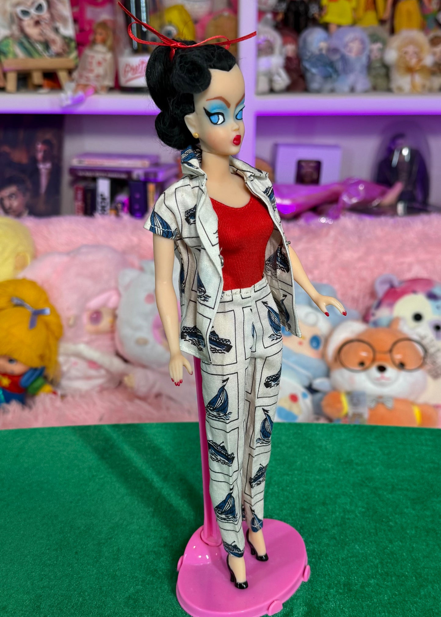 VAVA VOOM DOLL (RAVEN) PINUP PRO COLLECTION