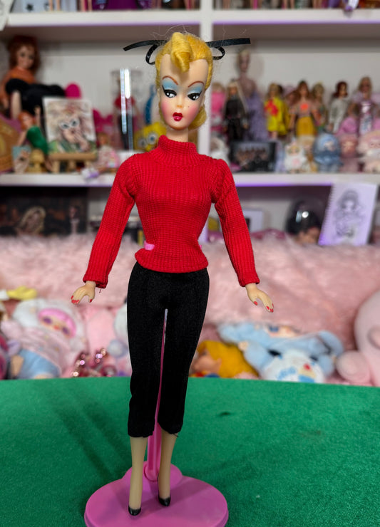 (MISTY DOLL (GOLD) CLASSIQUE BODY