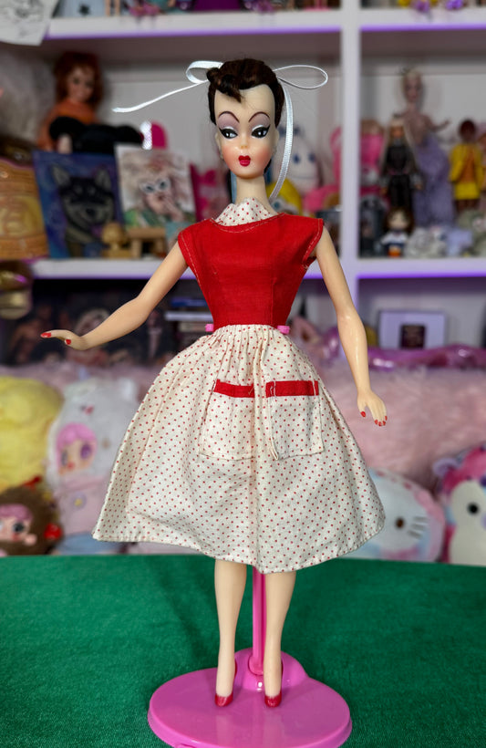 (MISTY DOLL (BRUNETTE) CLASSIQUE BODY)
