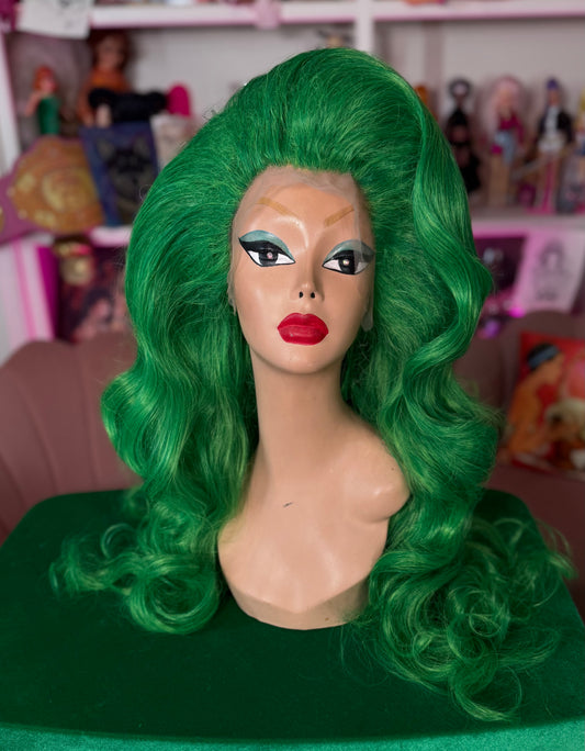 SPOOKY SEASON: GLAMOUR GHOUL