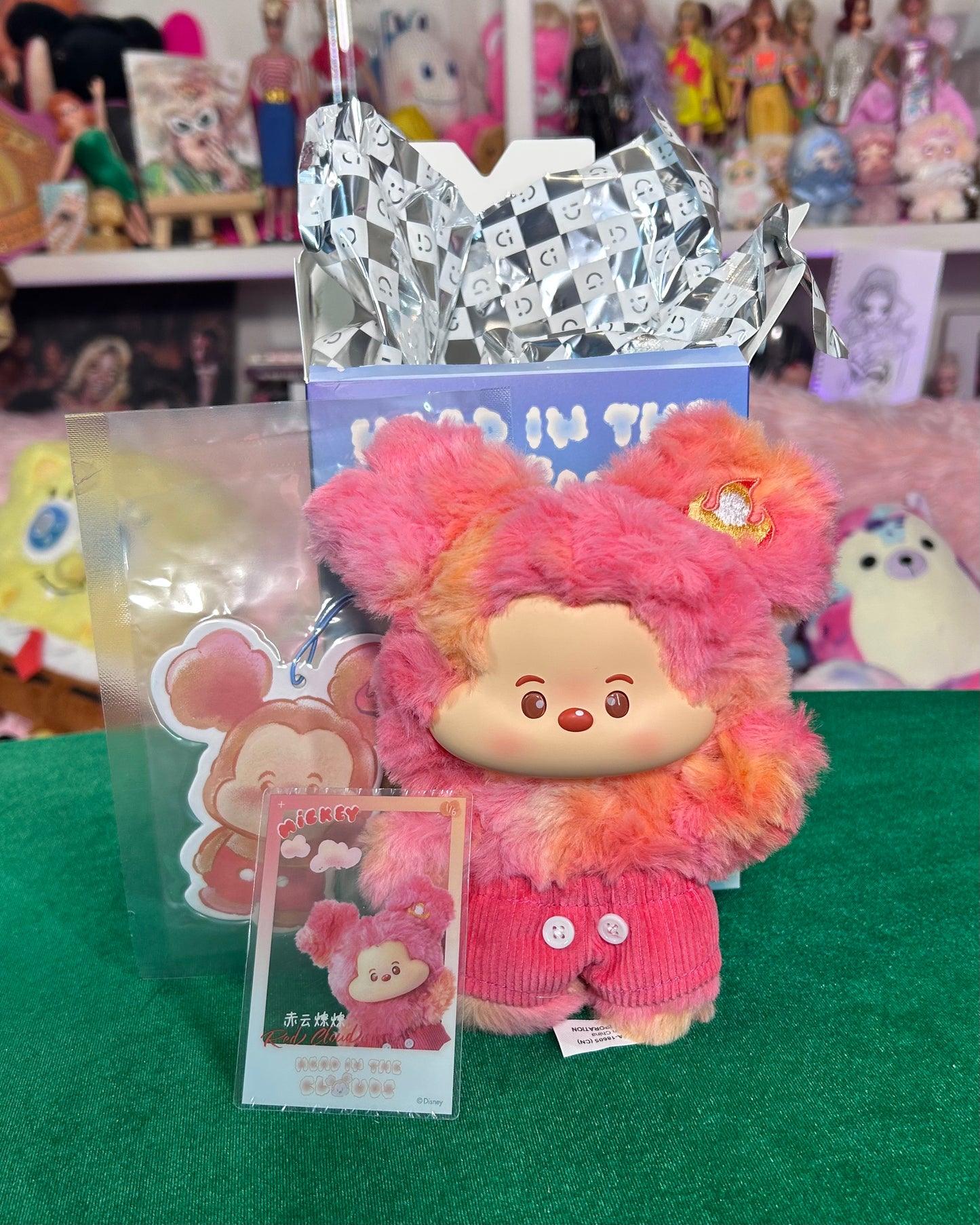 CONFIRMED HEAD IN THE CLOUDS (RED CLOUD)