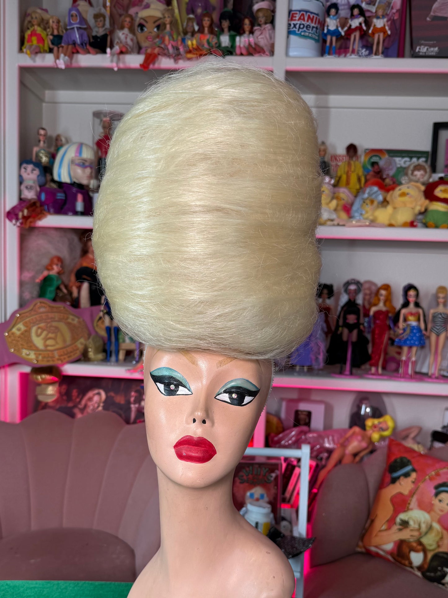 AS SEEN ON YOUTUBE: BEEHIVE TOPPER (JAYMES WORN WIG)
