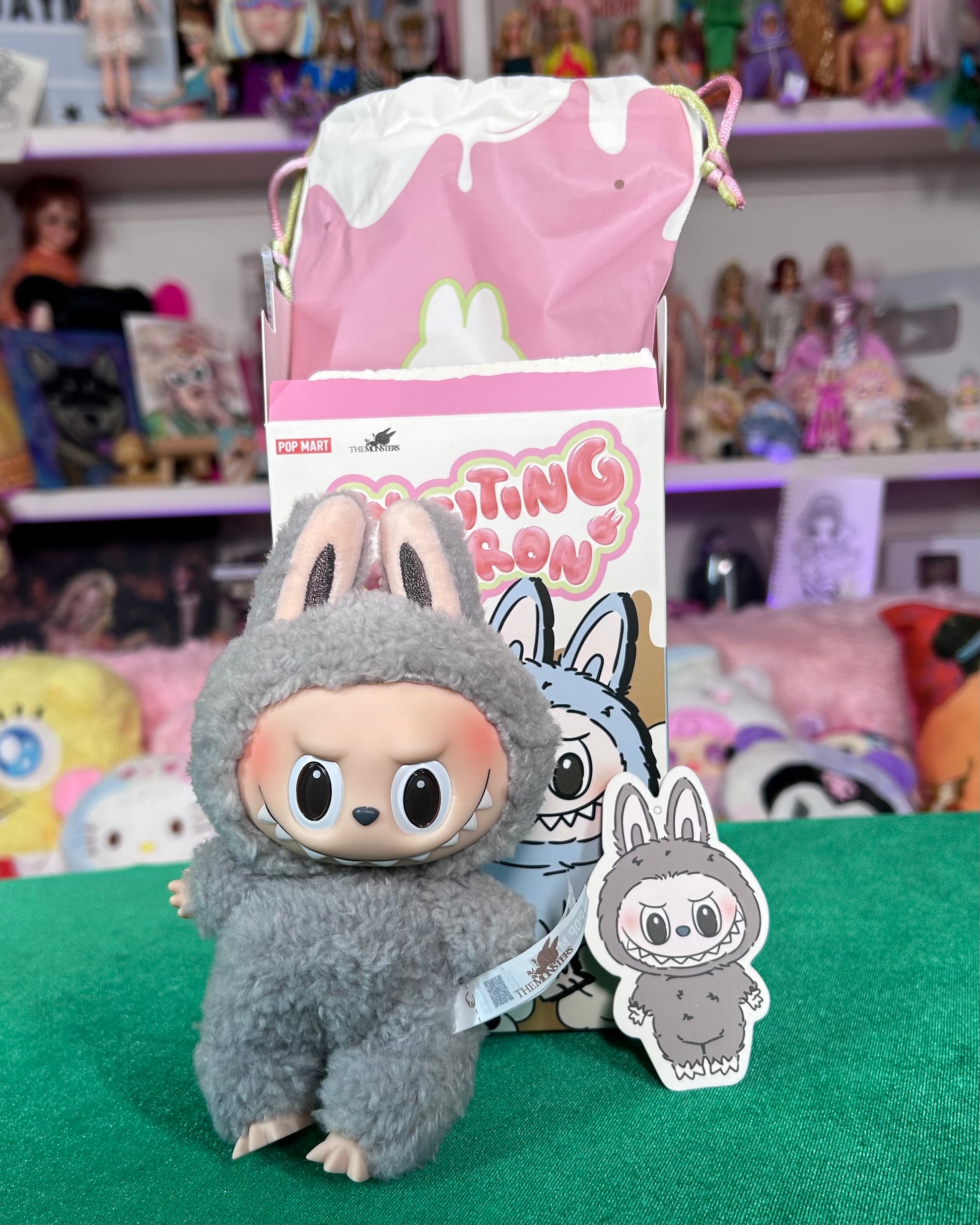 LABUBU ポップマート　Sesame Bean 正規品 POPMART ラブブ マカロン Labubu Sesame Bean - メルカリ