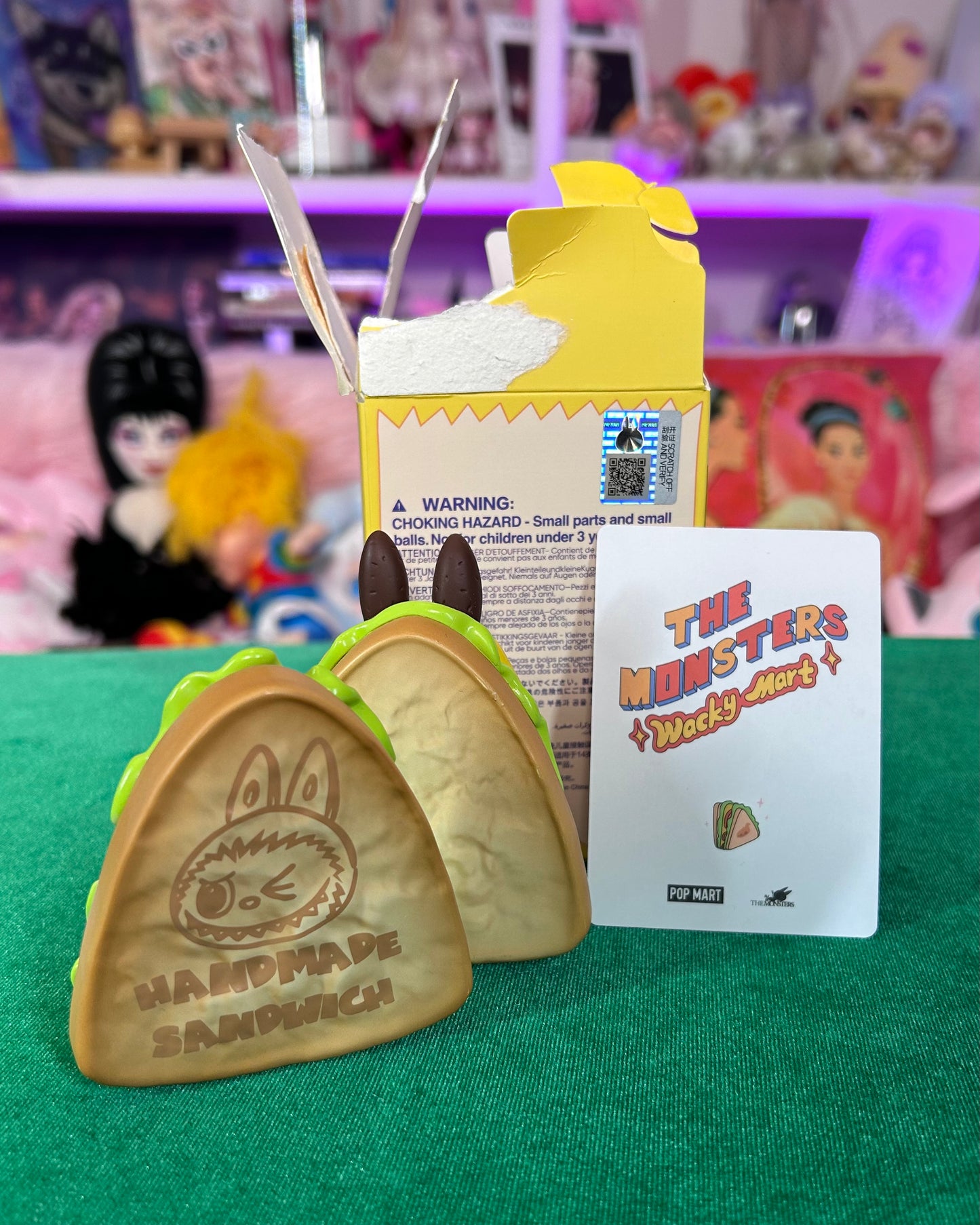 CONFIRMED WACKY MART SANDWICH (Unboxed)