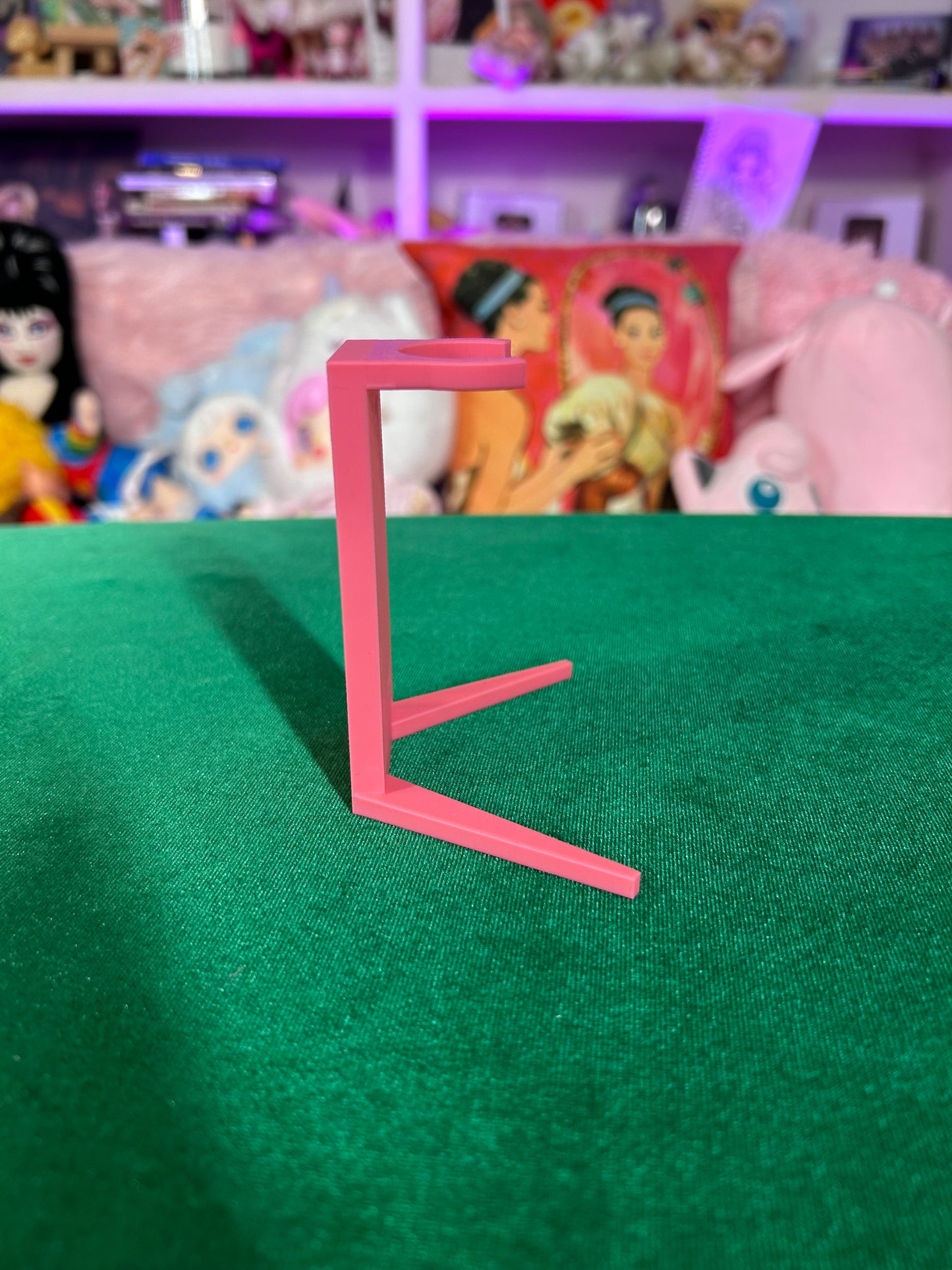 MONSTER STAND (MONSTER ACCESSORIES)