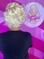 PROM QUEEN BLONDE(HARD FRONT WIG)